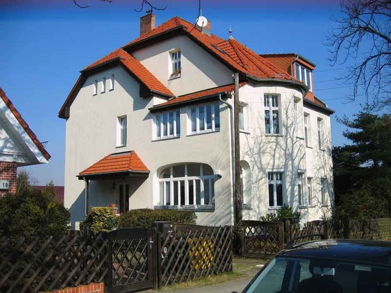 Helle 117 m² Etagen-Wohnung in Altglienicke — photo 1